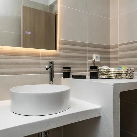 George's Apartamento Naxos City
