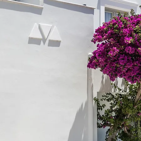 George's Apartamento Naxos City